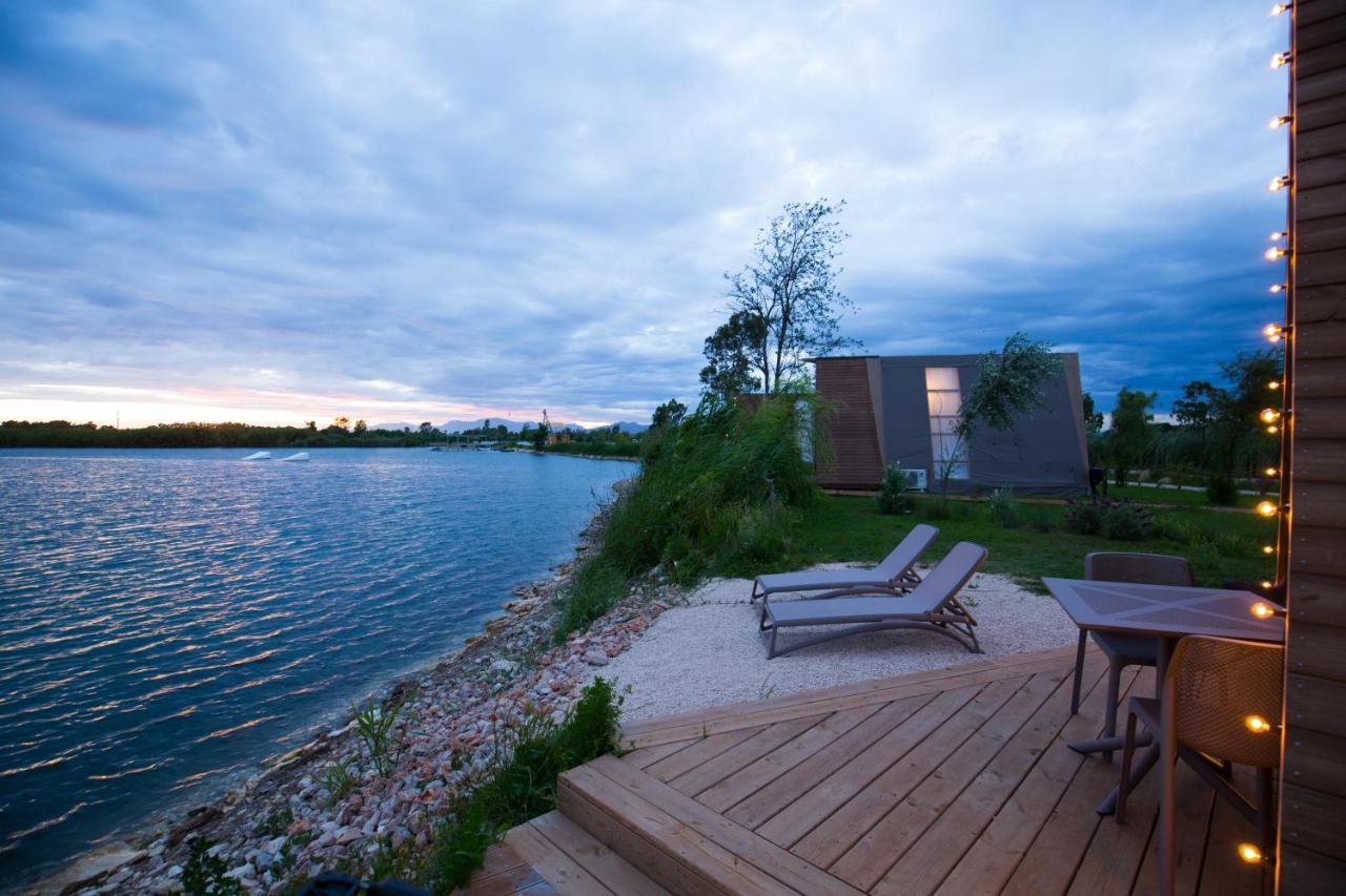 Nabi Resort Glamping & Spa 卡斯特沃托诺 外观 照片