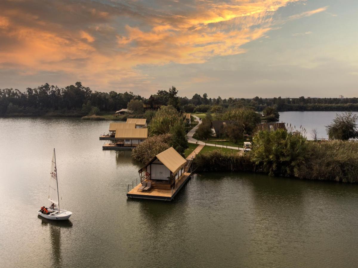 Nabi Resort Glamping & Spa 卡斯特沃托诺 外观 照片