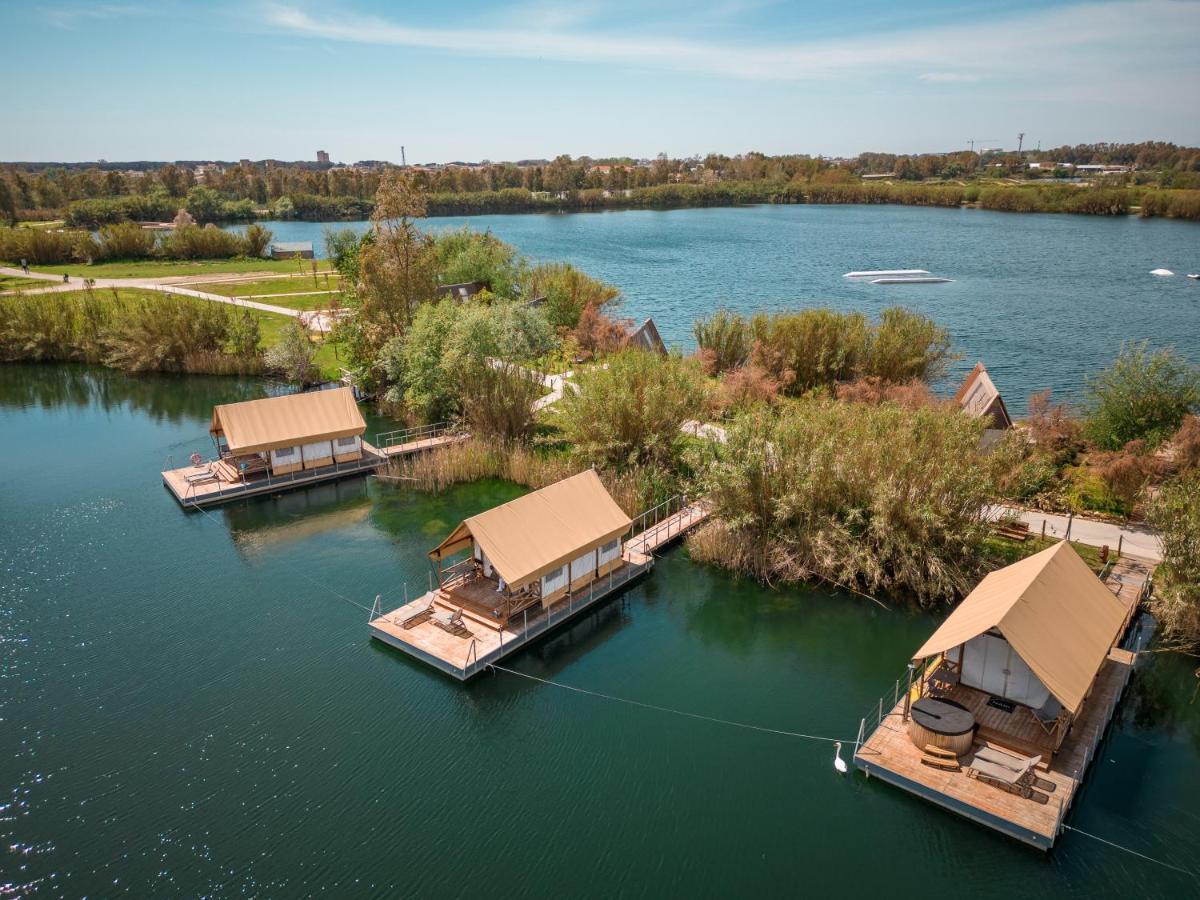 Nabi Resort Glamping & Spa 卡斯特沃托诺 外观 照片